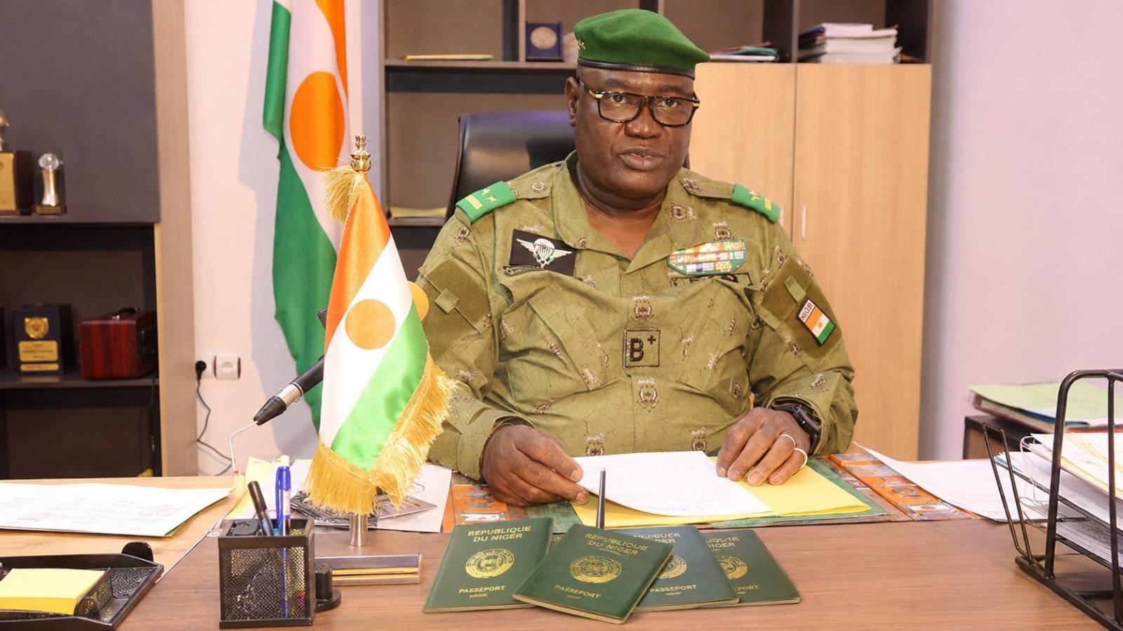 Niger scandal: spanish consul dismissed over visa corruption network