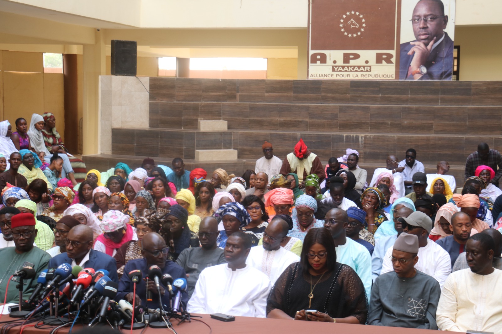 Senegal political controversy: apr slams sonko over pape malick ndour arrest