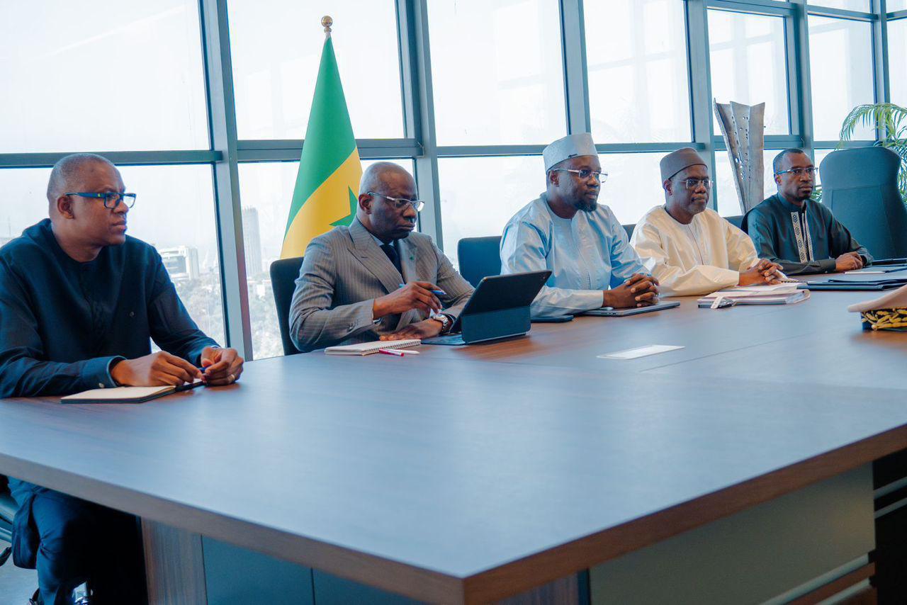 New government begins at Primature