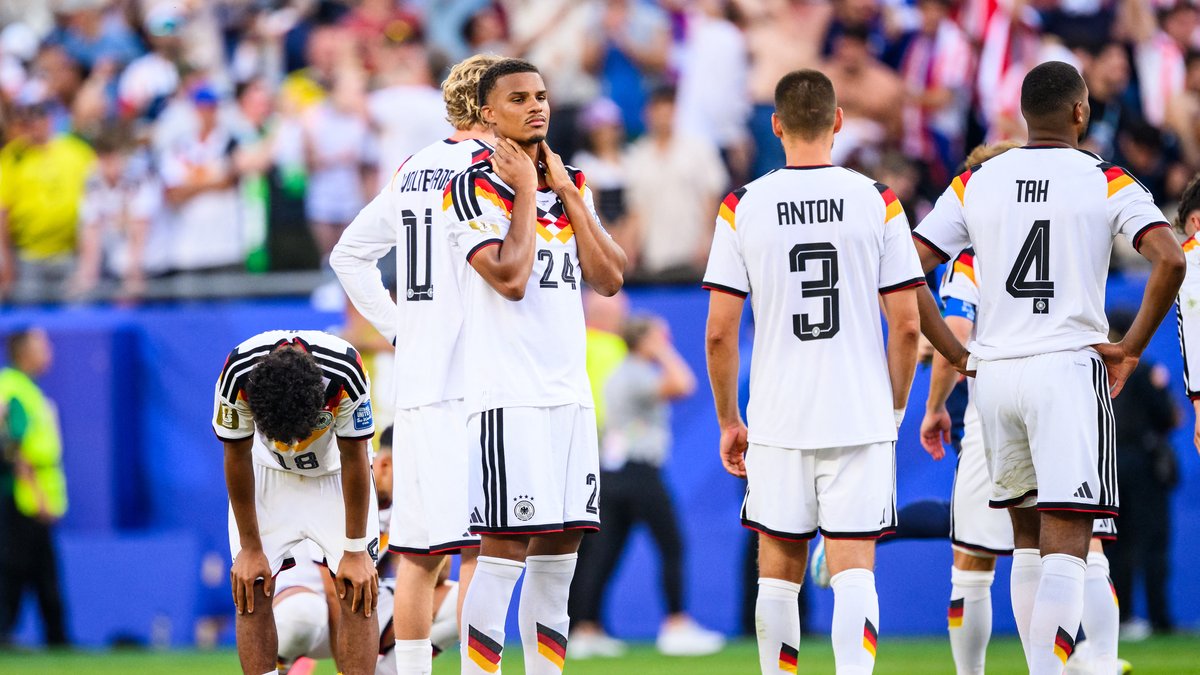 Shocking 2026 world cup exit: germany falls to paraguay in round of 16