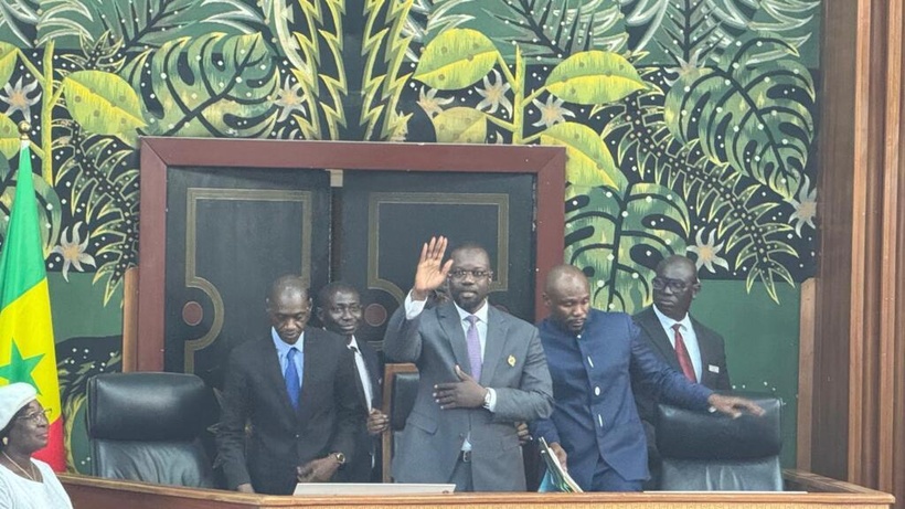 Senegal political leader set to address media amid government tensions