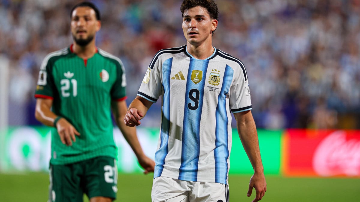 Julian Alvarez’s barcelona dream: psg also in the transfer race
