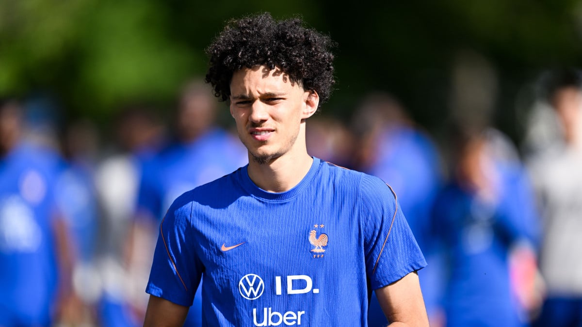 Will maghnes akliouche leave monaco for psg this summer