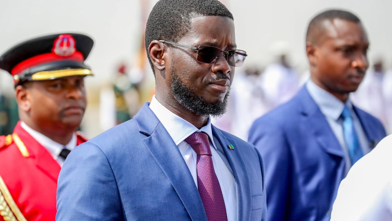 Can Bassirou Diomaye Faye legislate without Pastef in Sénégal?