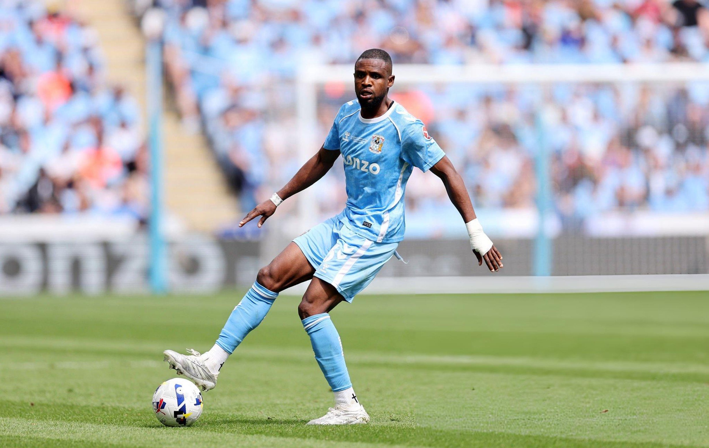 Frank Onyeka makes permanent switch to Coventry City