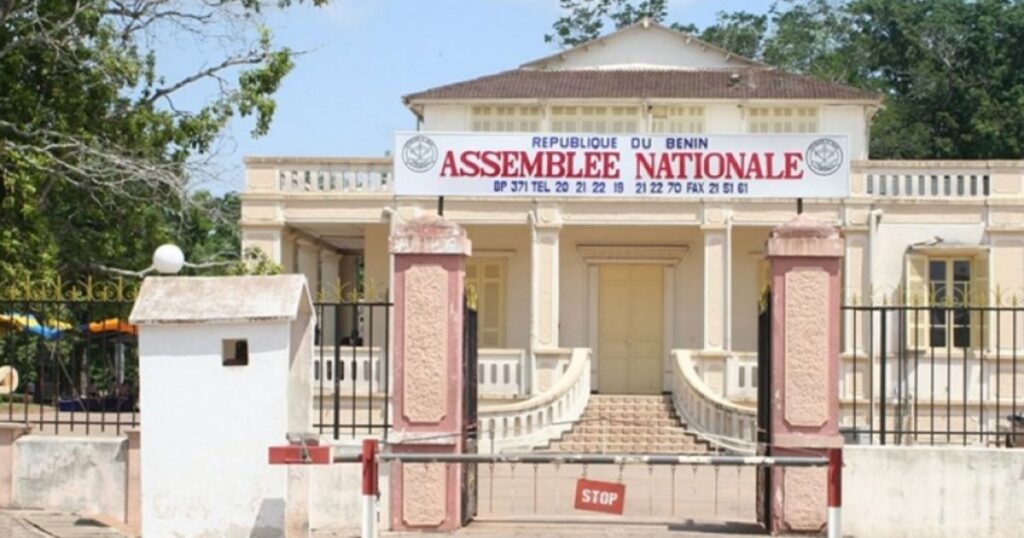 Benin François Silibi sworn in at national assembly after Louis Vlavonou’s move
