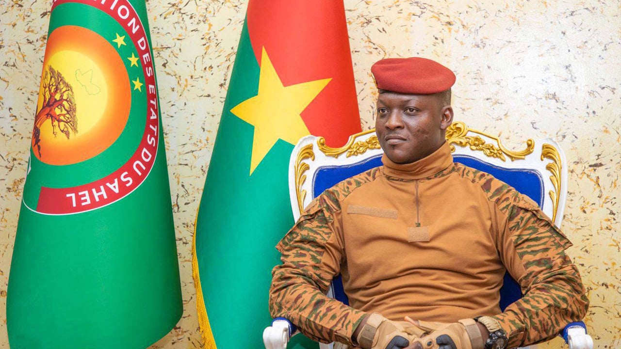 Burkina Faso: Ibrahim Traoré Accused of Controlling a Digital Militia Targeting Journalists