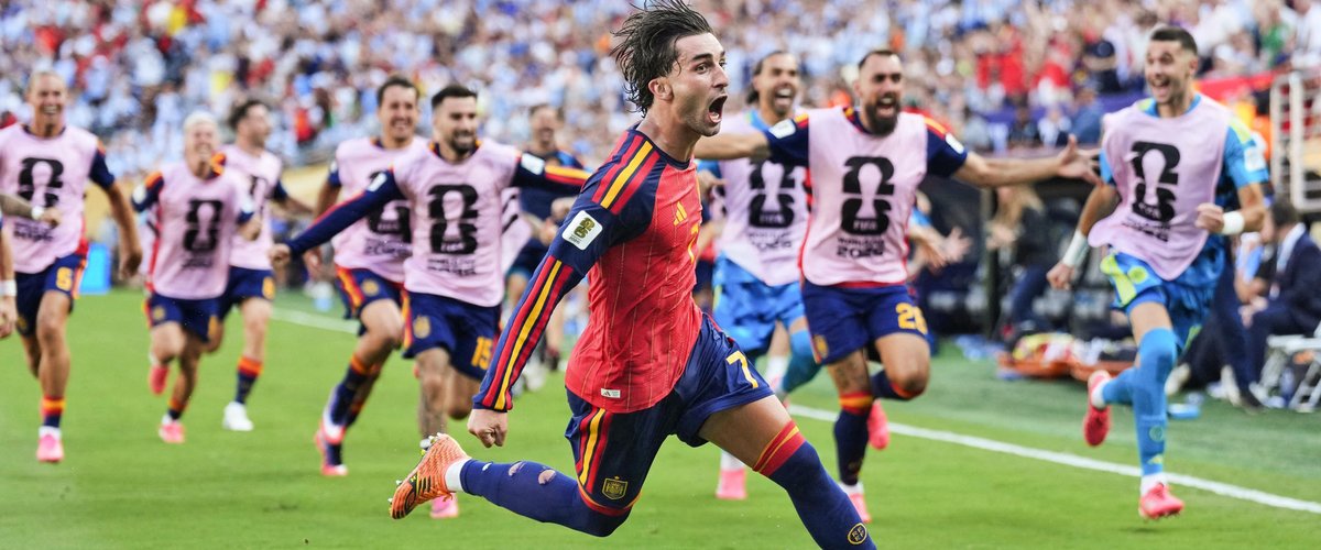 Ferran torres close to joining Paris saint-germain after world cup final goal