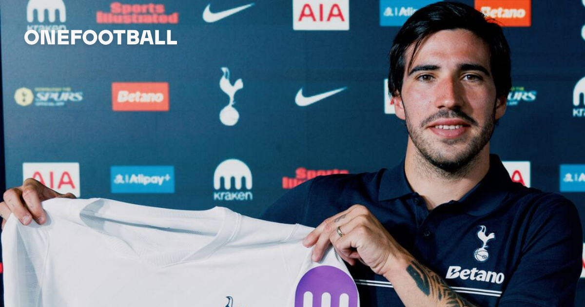 Record breaking £92.5m deal shakes premier league transfer market