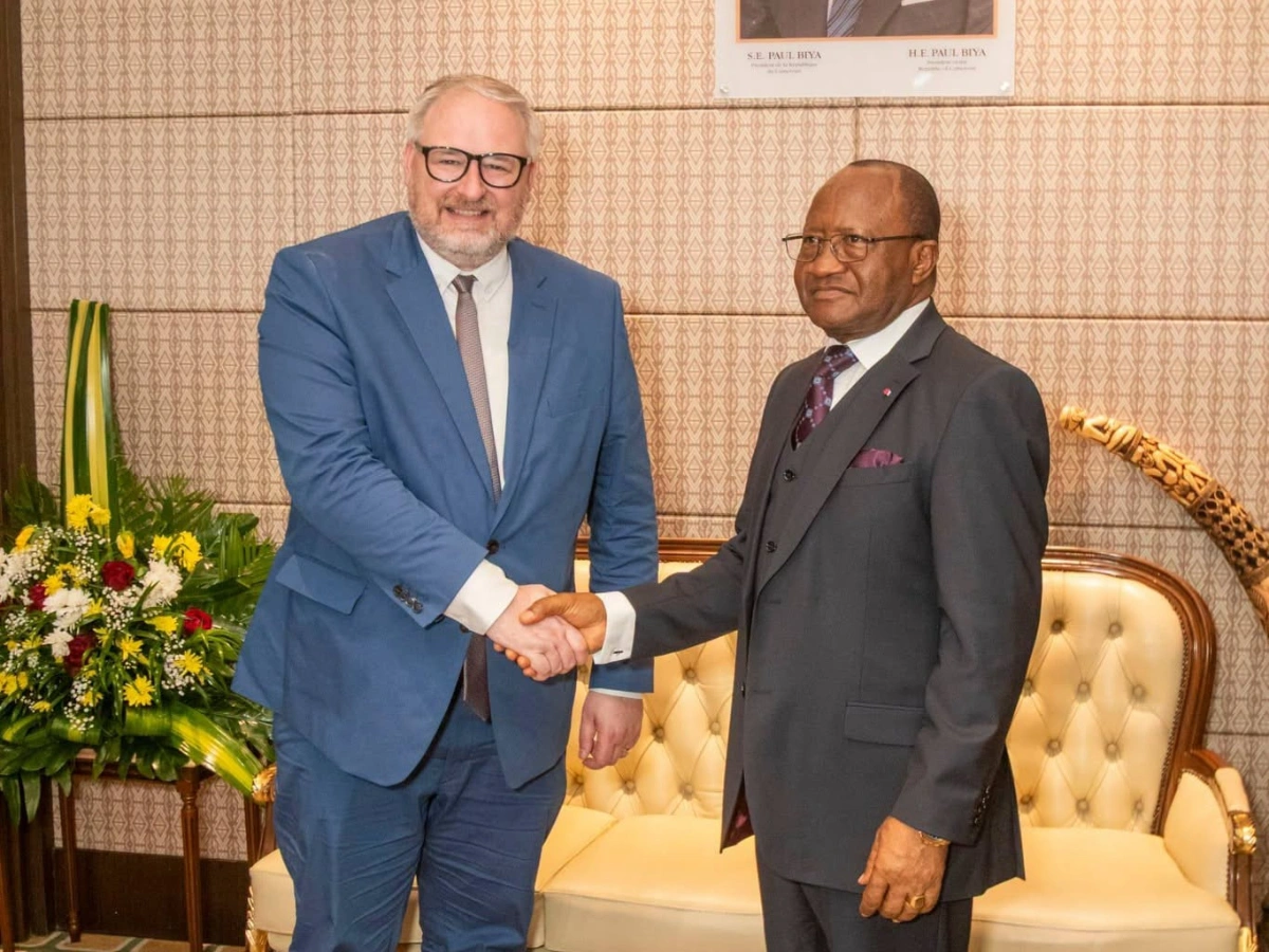 Parliamentary ties between Cameroon and France strengthened