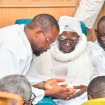Magal 2026 : le Khalife général des Mourides appelle à la paix et à l’unité nationale devant Ousmane Sonko