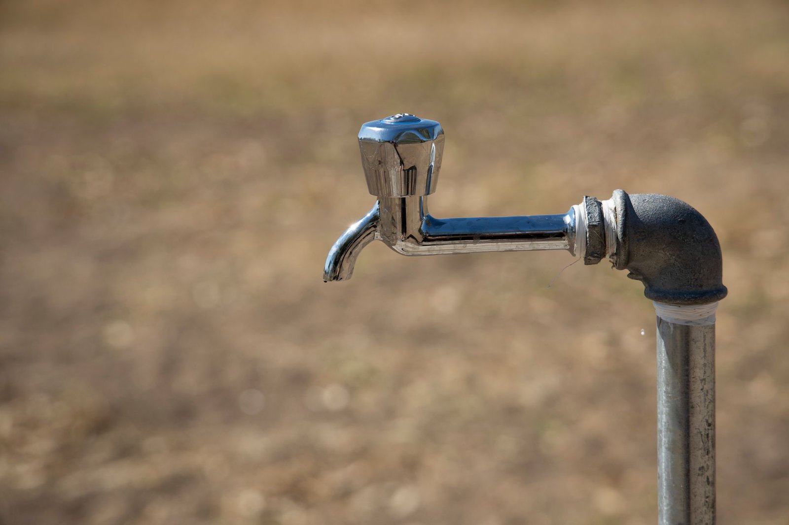Libreville faces severe water crisis with urgent state intervention