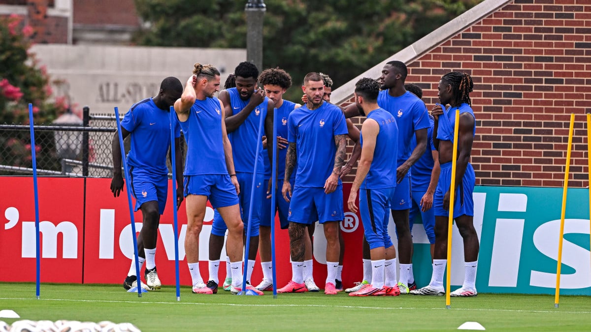 Lucas Digne confirms psg return to french squad during world cup