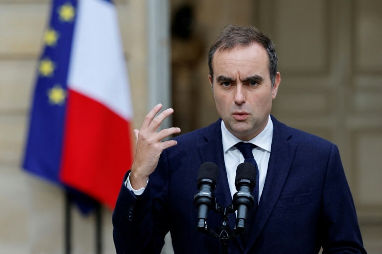 Sébastien Lecornu addressing the media before high-level talks with Morocco