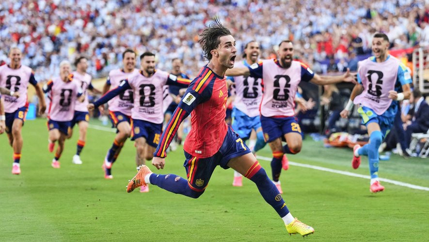 Barcelona forward Ferran Torres, scorer of the World Cup final goal for Spain, nearing transfer to Paris Saint-Germain