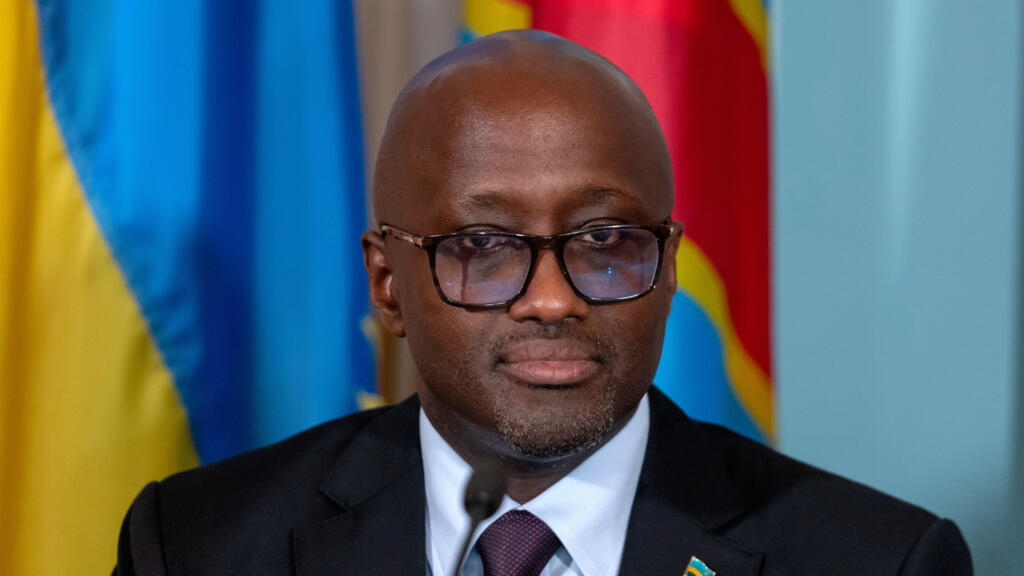 Le ministre des Affaires étrangères du Rwanda, Olivier Nduhungirehe, assiste à la cérémonie de signature d'un accord de paix entre le Rwanda et la République démocratique du Congo au Département d'État, vendredi 27 juin 2025, à Washington [image d'illustration].