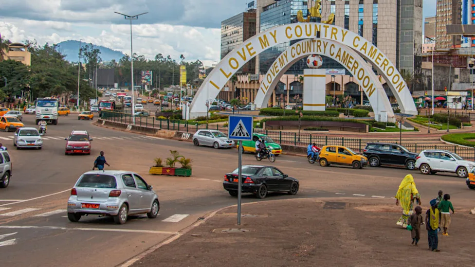Central African and Cameroonian officials discuss border incident resolution