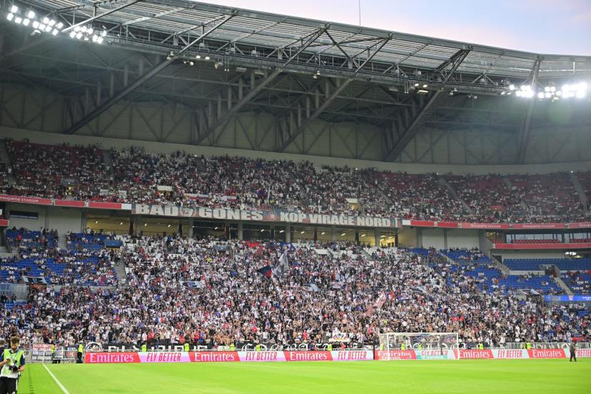 The stadium atmosphere promises to be electric for the Fenerbahçe return leg.