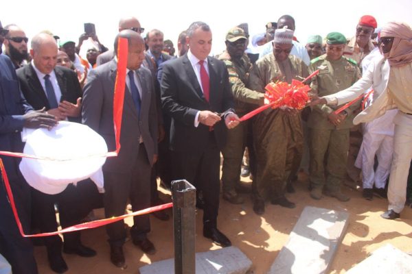 Can the Niger-Algeria trans-Saharan fibre link at Assamaka close the Sahel’s connectivity gap?